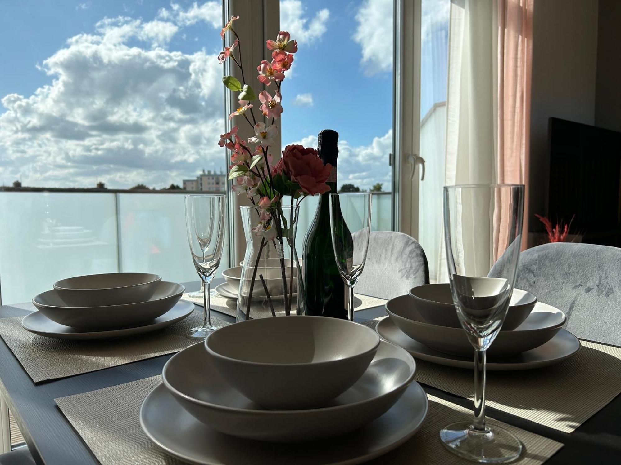 شقة Micasa Ol - Modernes Penthouse - Stellplatz - Kueche - Wlan - Dachterrasse أولدنبورغ المظهر الخارجي الصورة