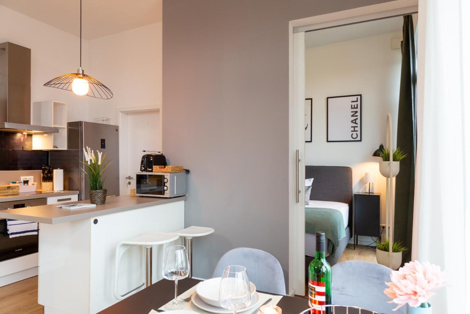 شقة Micasa Ol - Modernes Penthouse - Stellplatz - Kueche - Wlan - Dachterrasse أولدنبورغ المظهر الخارجي الصورة